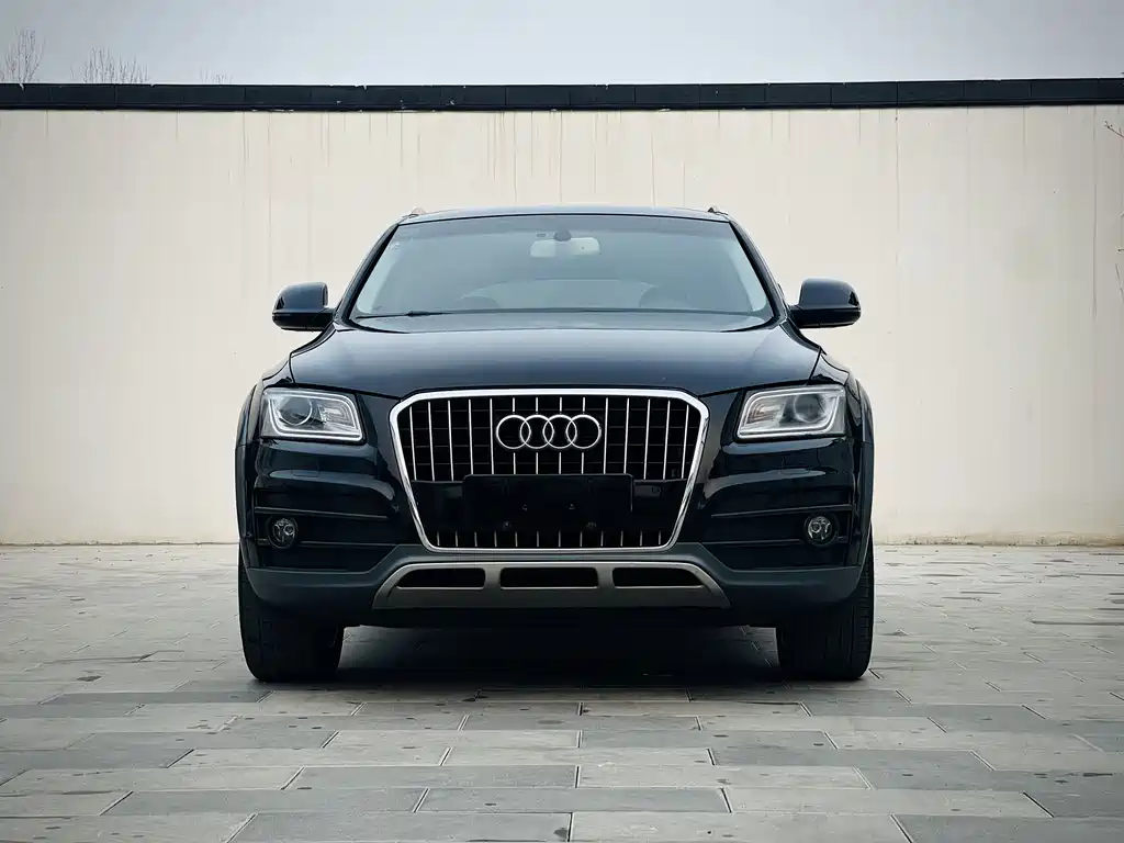 Audi Q5 — фото 2