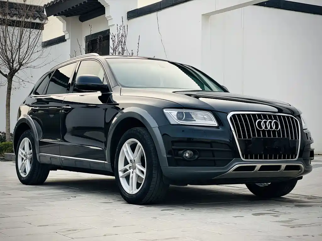 Audi Q5 — фото 3