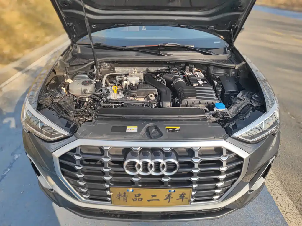 Audi Q3 — фото 4
