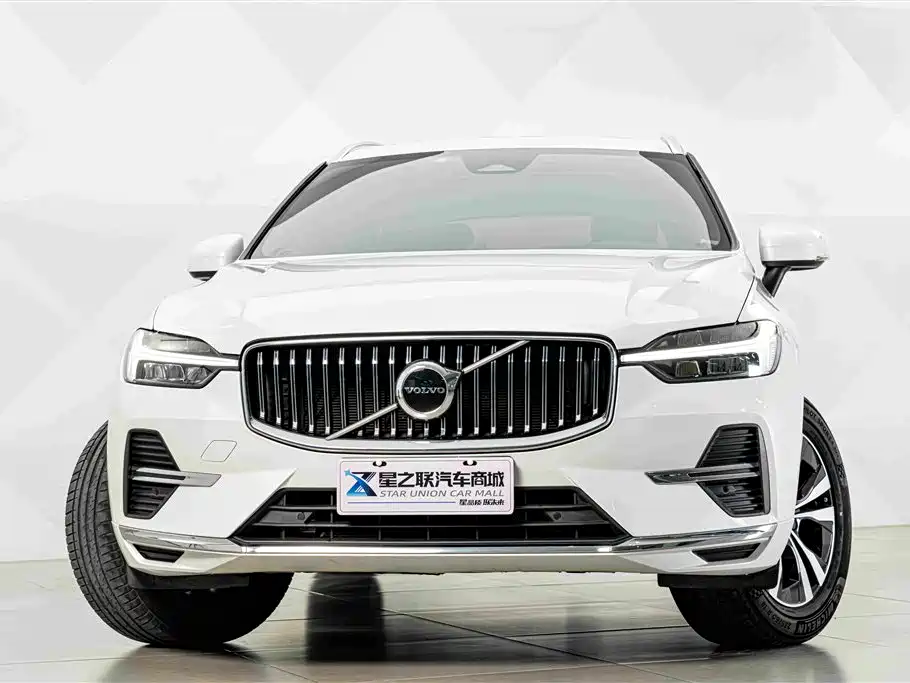 Volvo XC60 — фото 3