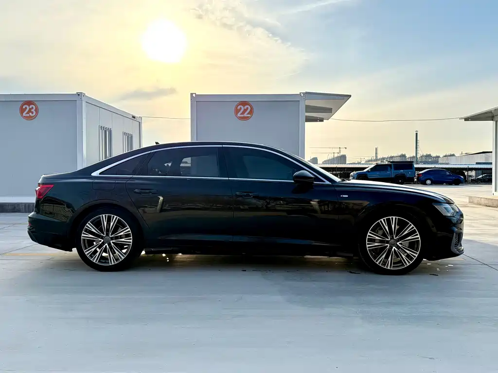 Audi A6L — фото 4