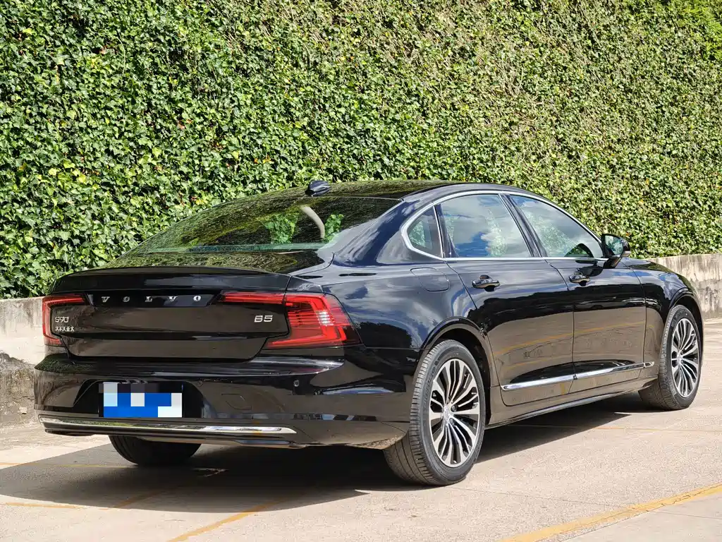 Volvo S90 — фото 5
