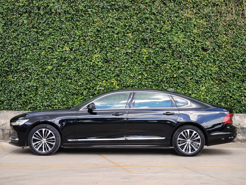 Volvo S90 — фото 7