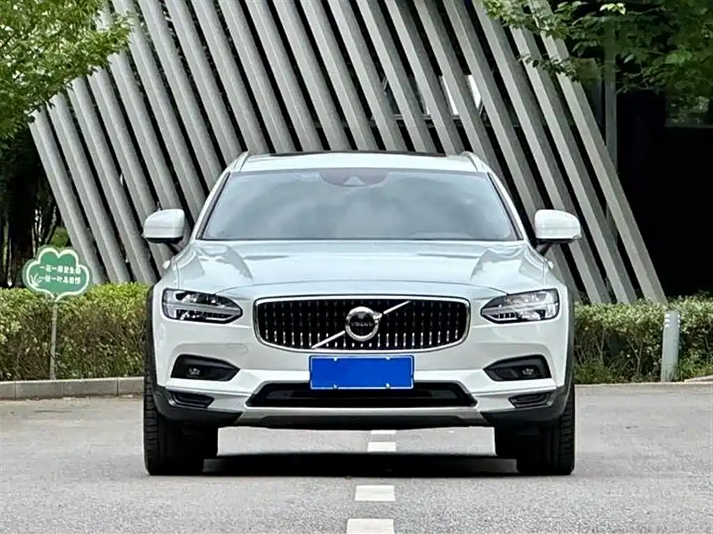 Volvo V90 — фото 2