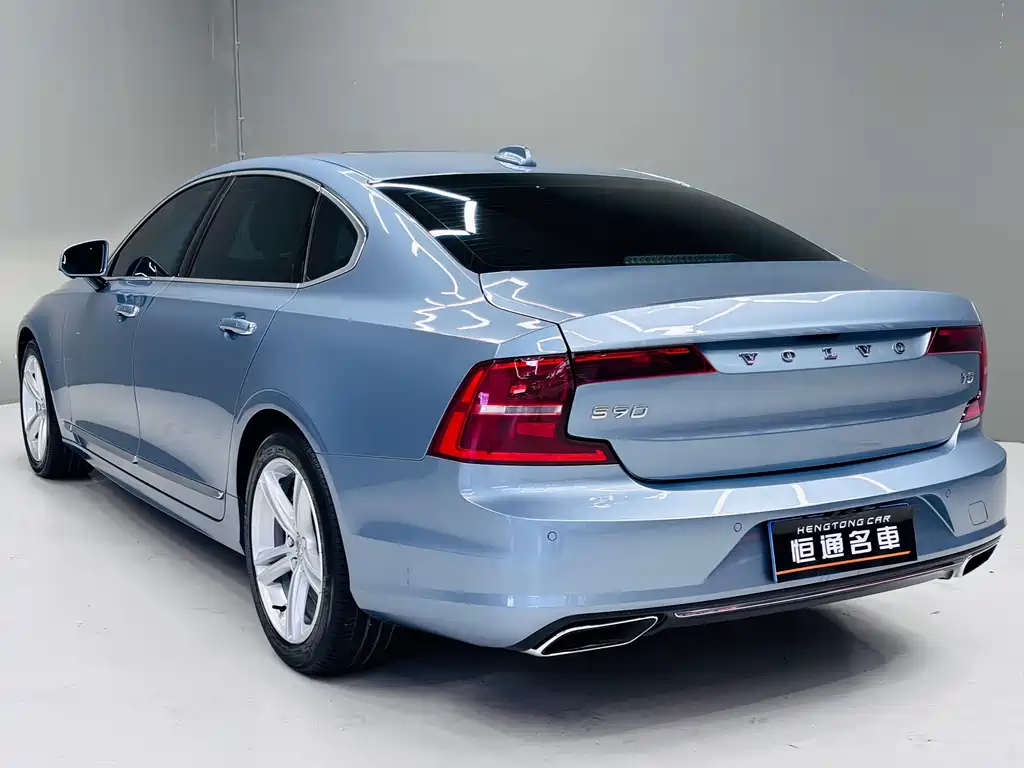 Volvo S90 — фото 3