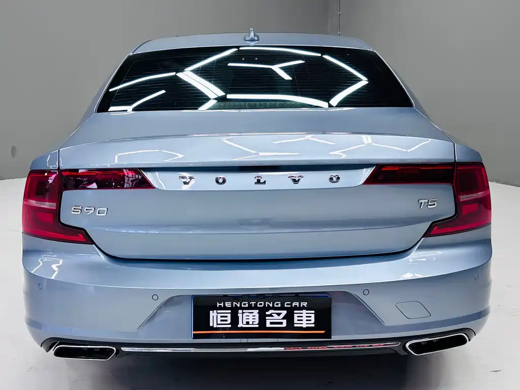 Volvo S90 — фото 4