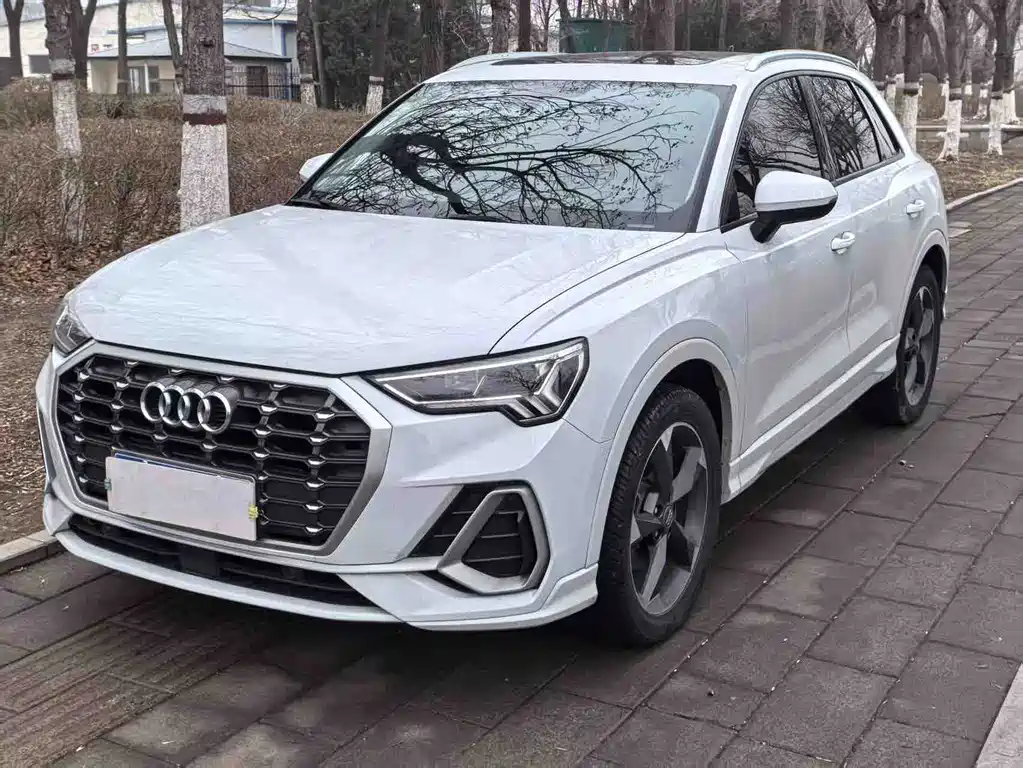 Audi Q3 — фото 2