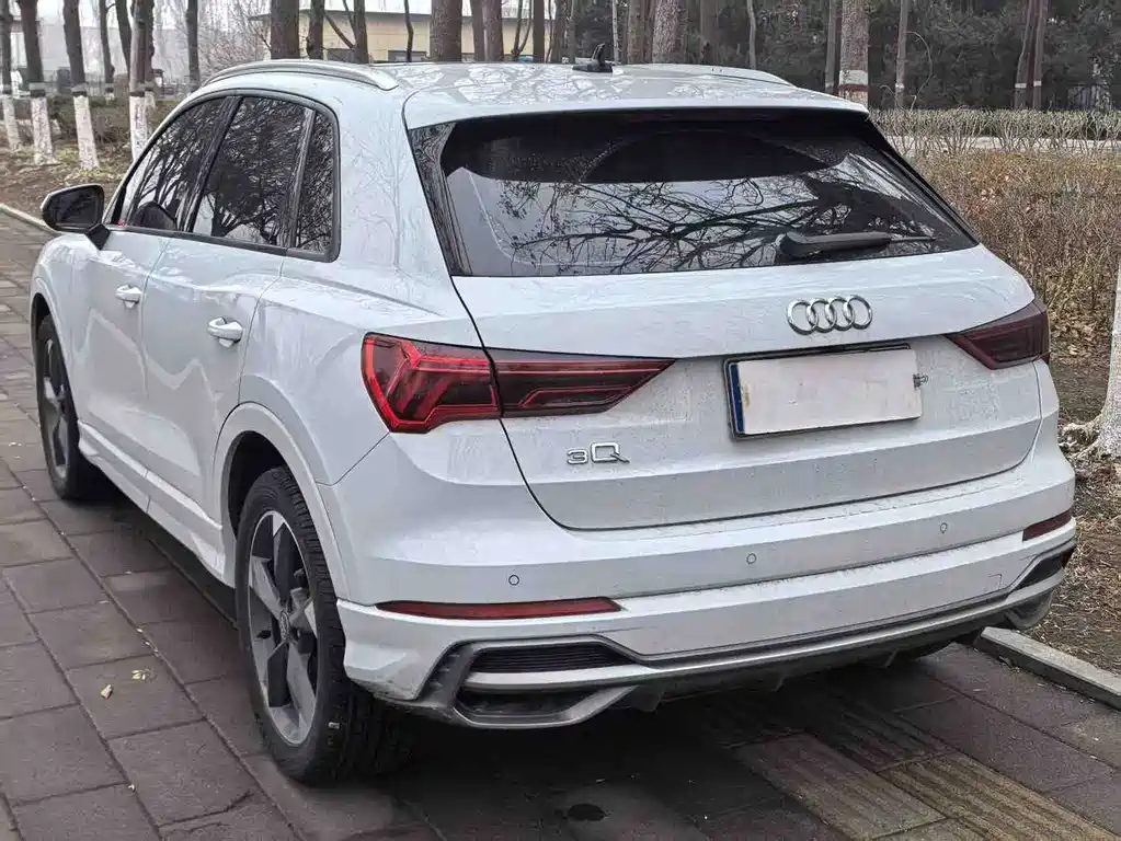 Audi Q3 — фото 5