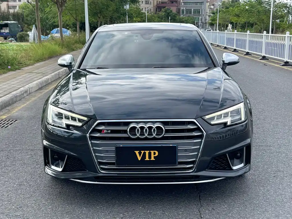 Audi S4 — фото 2