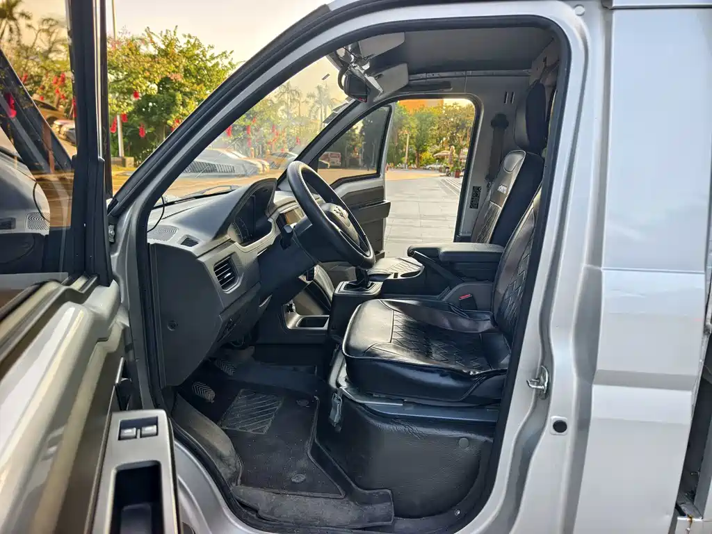 Wuling Rongguang New Truck — фото 10