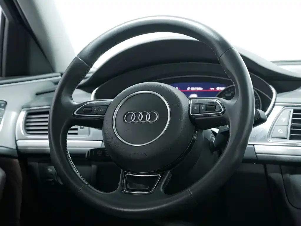 Audi A6 (Import) — фото 5