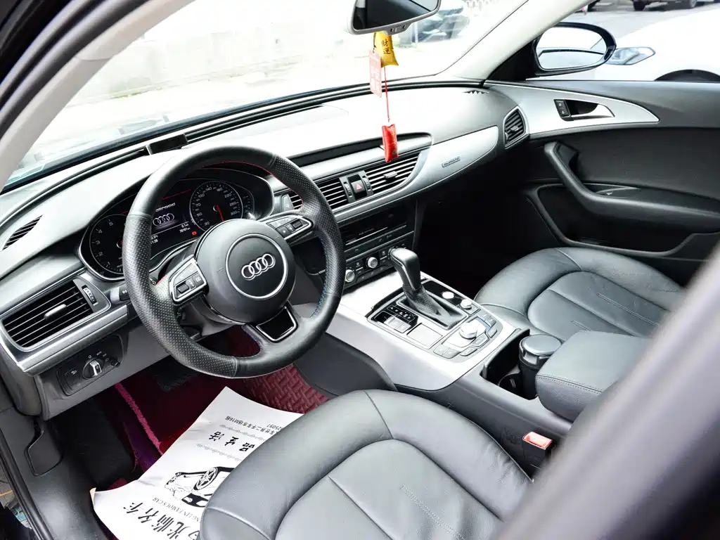 Audi A6 (Import) — фото 4