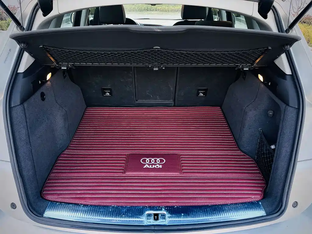 Audi Q5 — фото 19