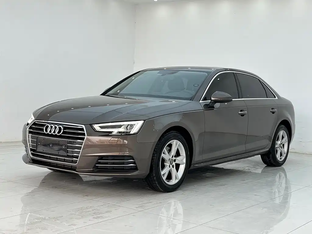 Audi A4L — фото 3