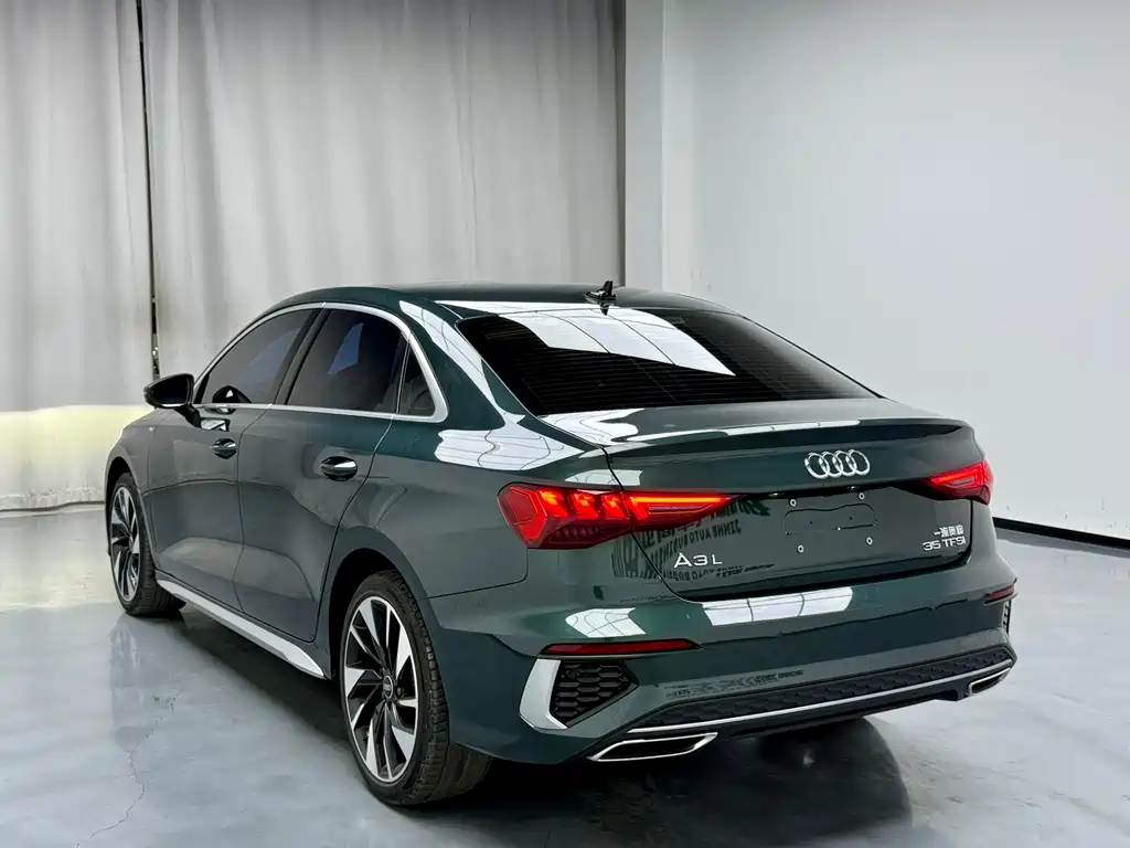 Audi A3 — фото 17