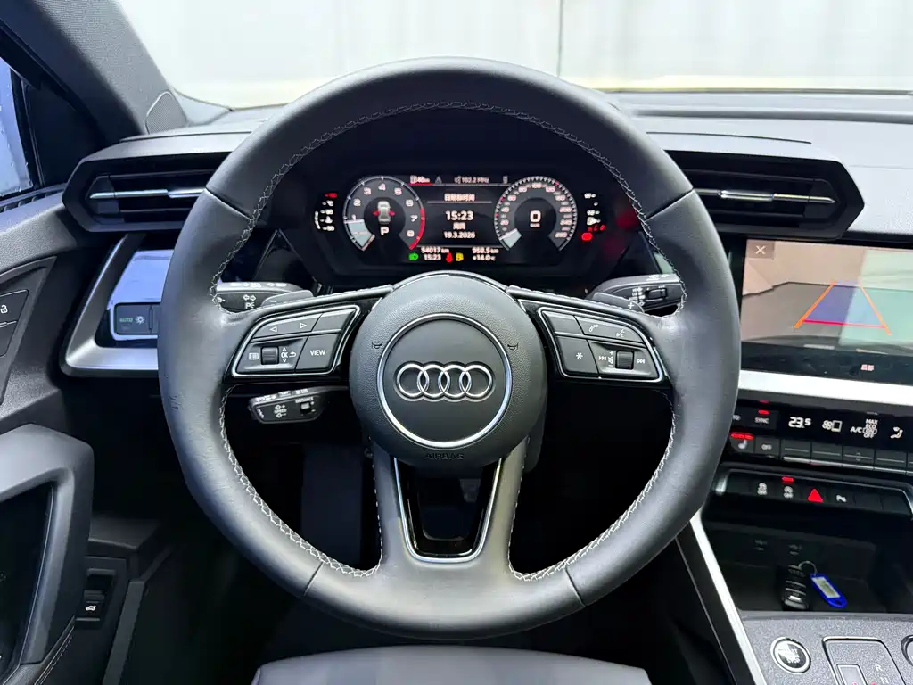 Audi A3 — фото 9