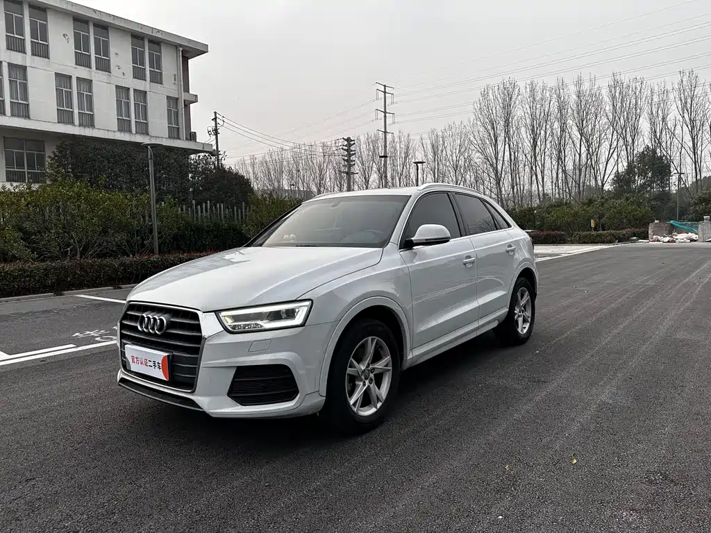 Audi Q3 — фото 3
