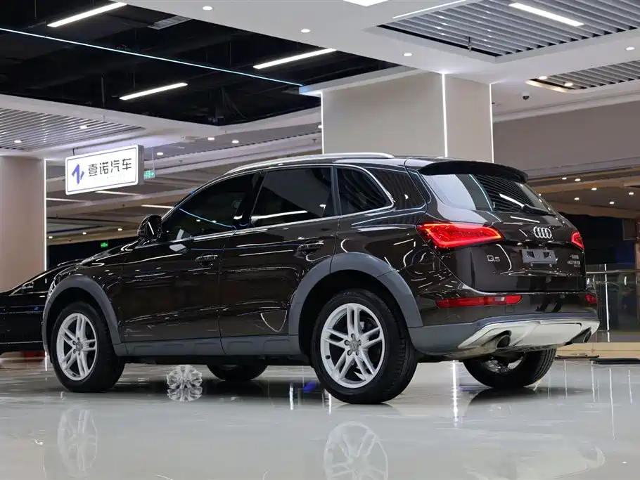 Audi Q5 — фото 4