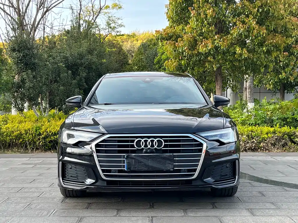 Audi A6L — фото 2