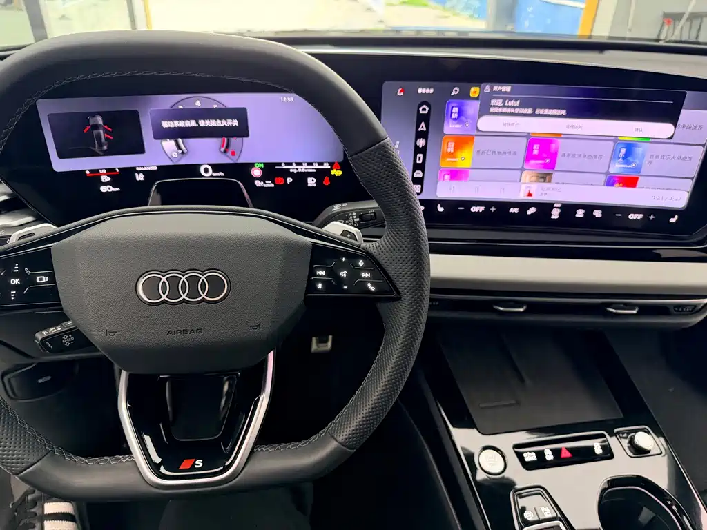 Audi A5L — фото 15