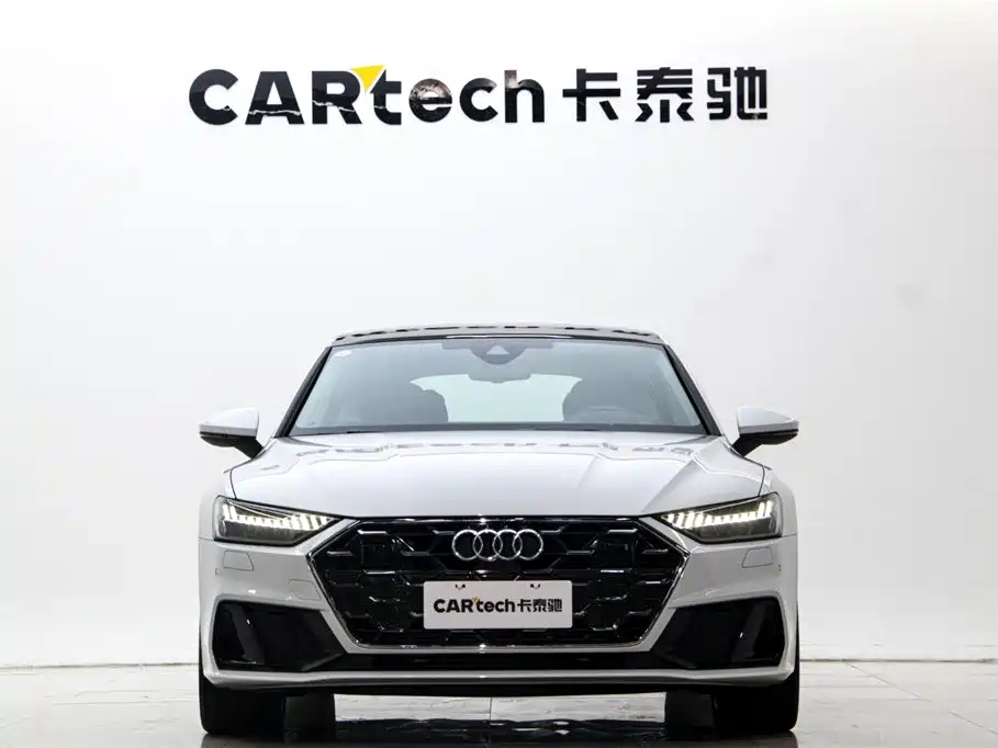 Audi A7 — фото 2