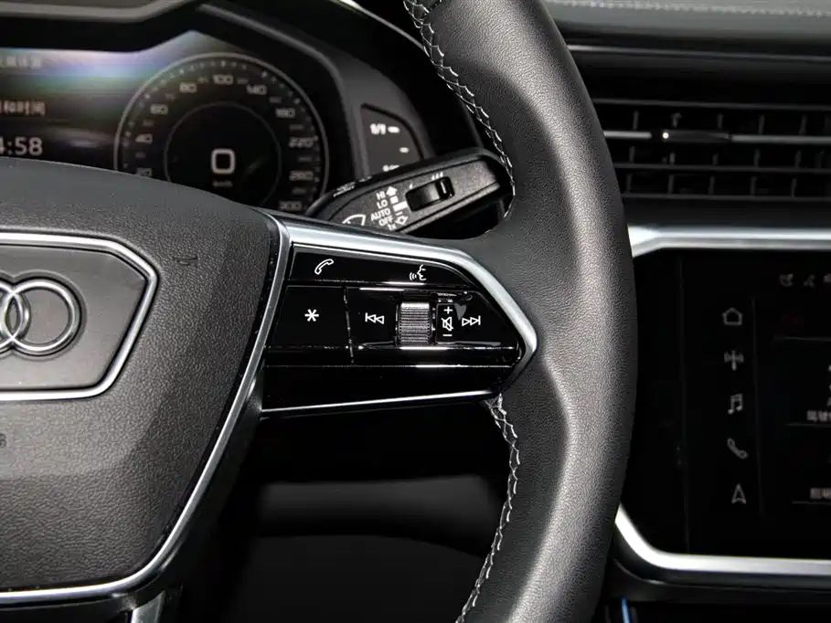 Audi A7 — фото 24