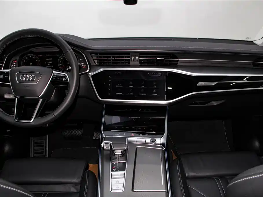 Audi A7 — фото 8