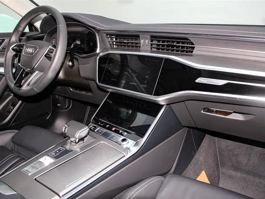 Audi A7 — фото 9