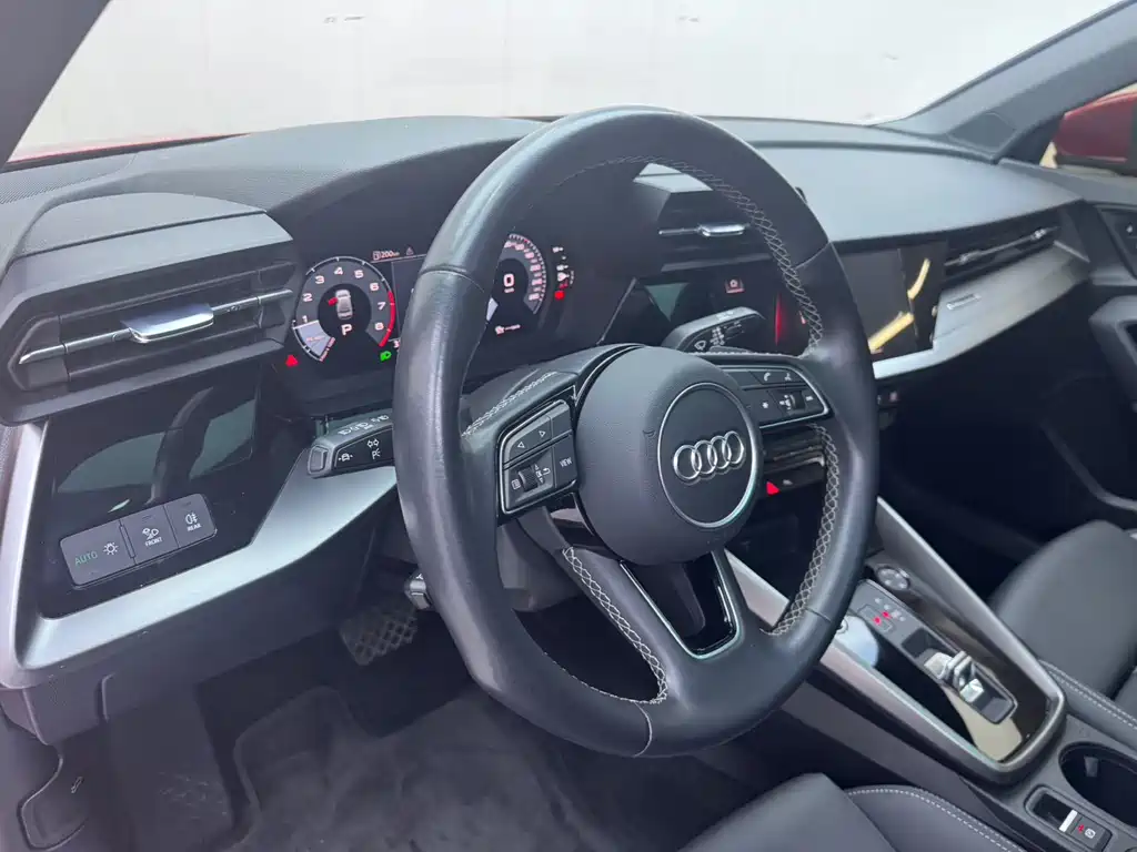 Audi A3 — фото 9