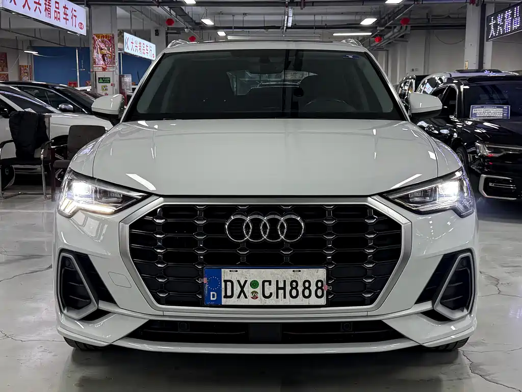 Audi Q3 — фото 2
