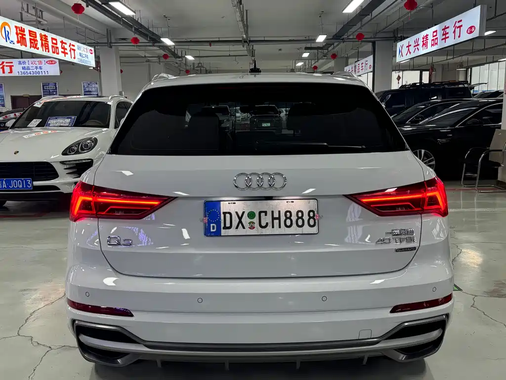 Audi Q3 — фото 5