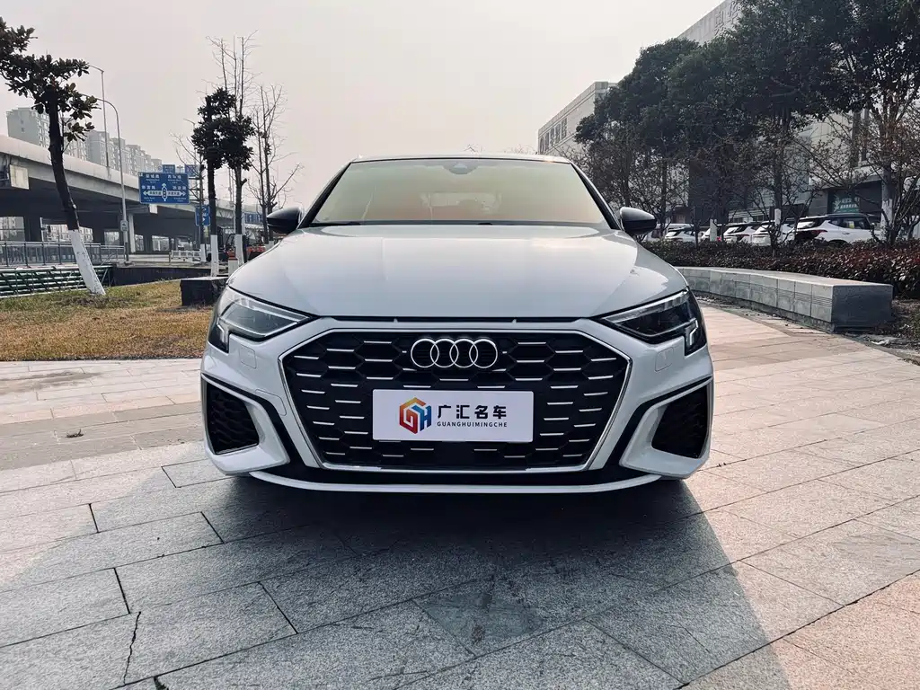 Audi A3 — фото 2