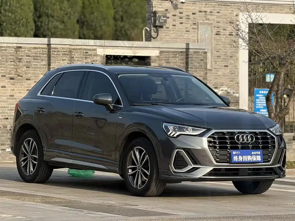 Audi Q3 — фото 2