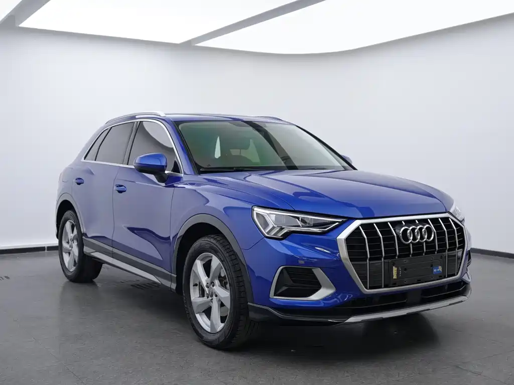 Audi Q3 — фото 3