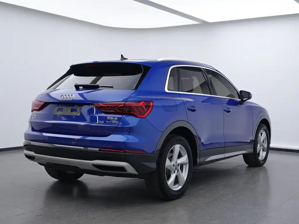 Audi Q3 — фото 4