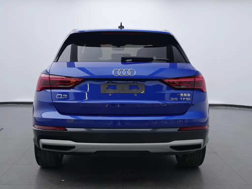 Audi Q3 — фото 5