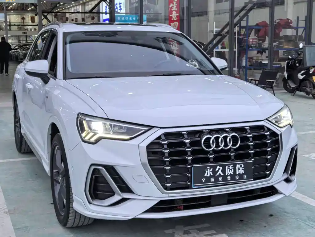 Audi Q3 — фото 2