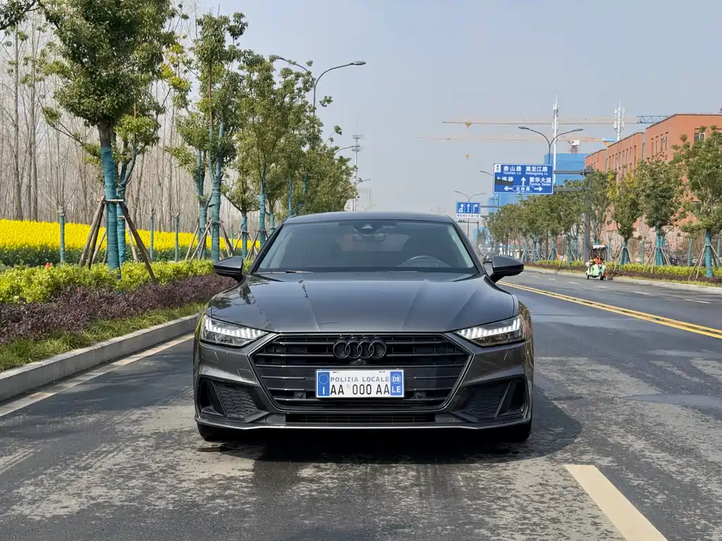 Audi A7 — фото 2