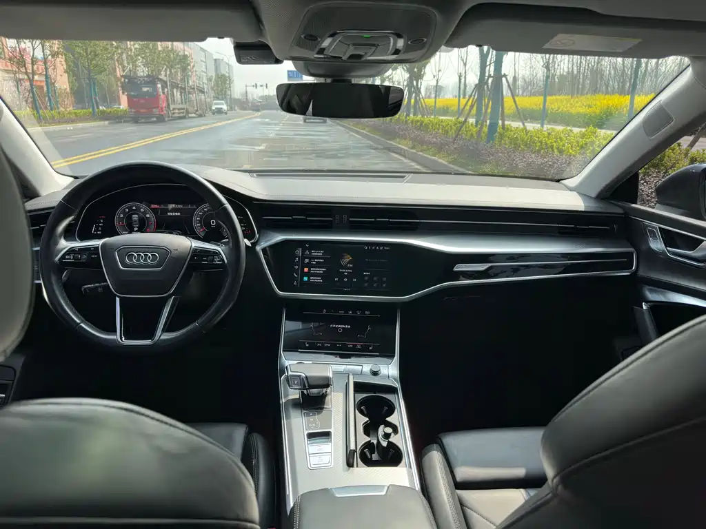 Audi A7 — фото 6