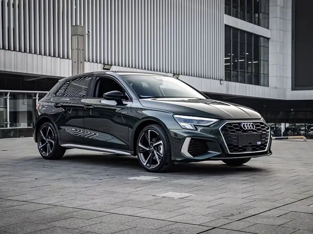 Audi A3 — фото 2