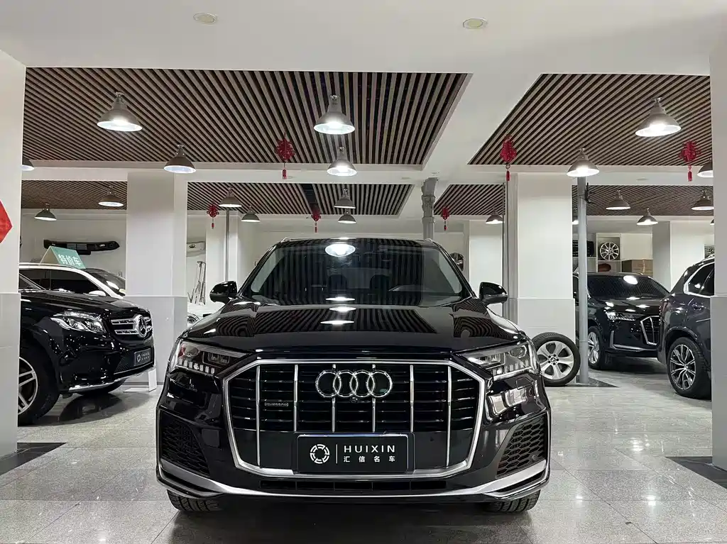 Audi Q7 — фото 2