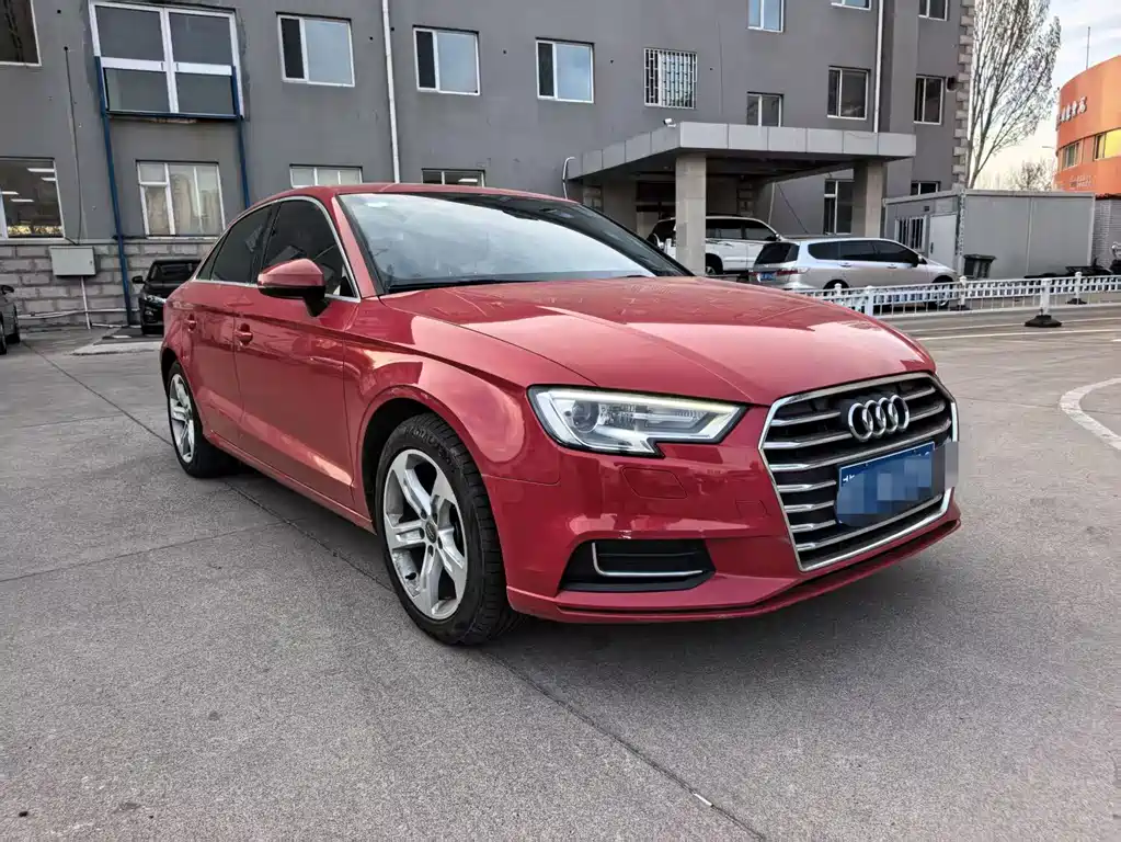 Audi A3 — фото 2
