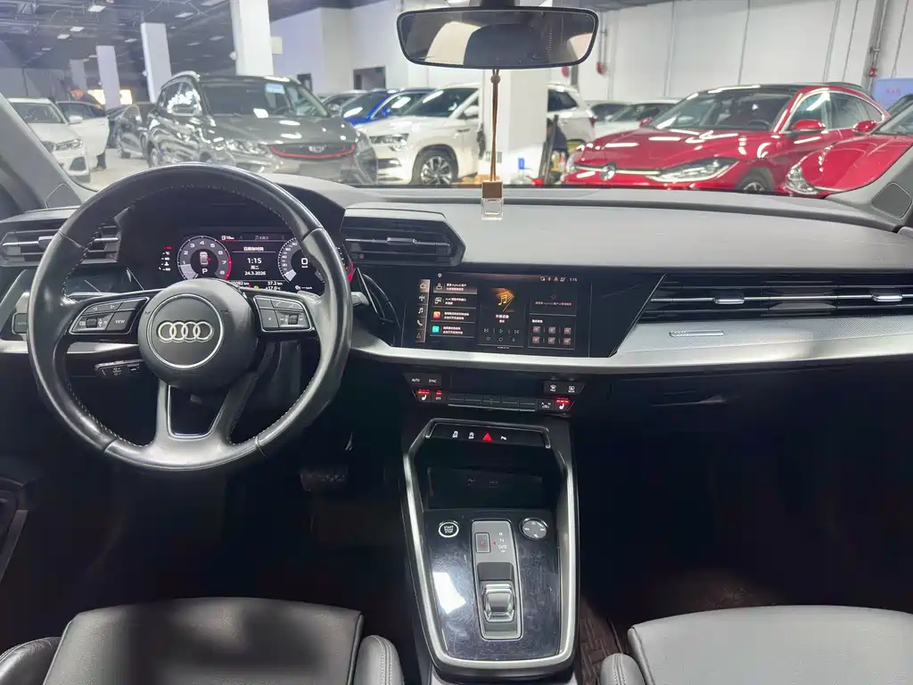 Audi A3 — фото 8