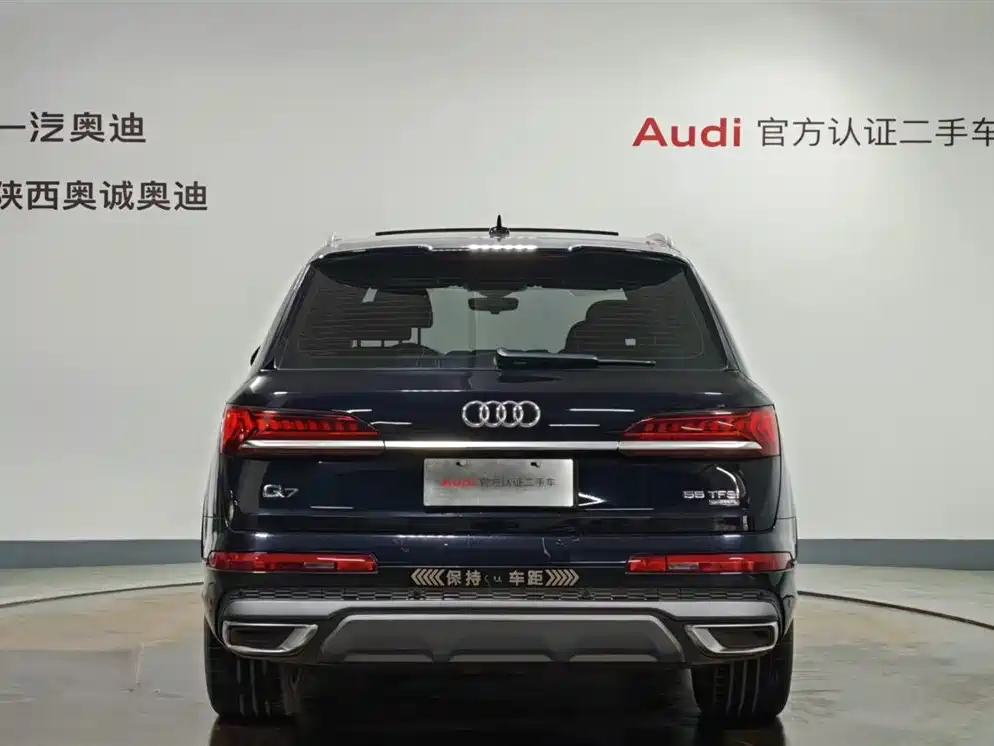 Audi Q7 — фото 5