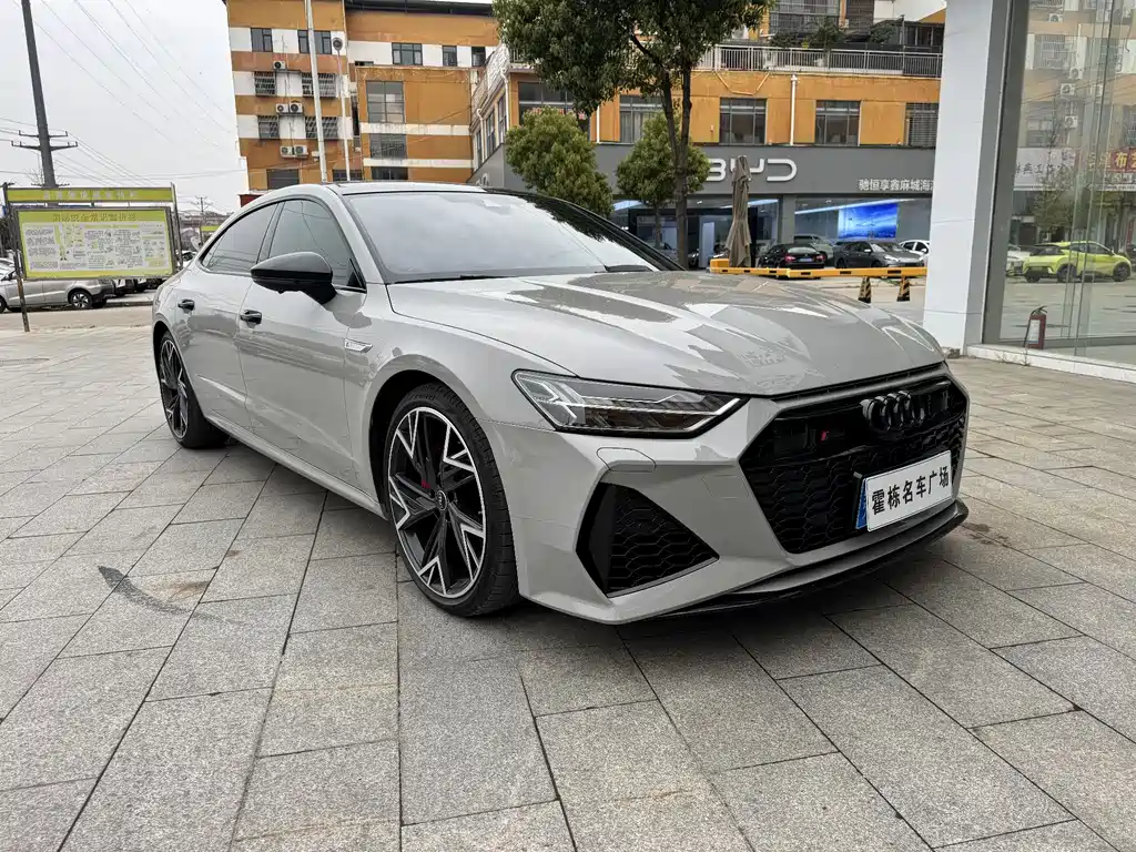 Audi A7L — фото 3
