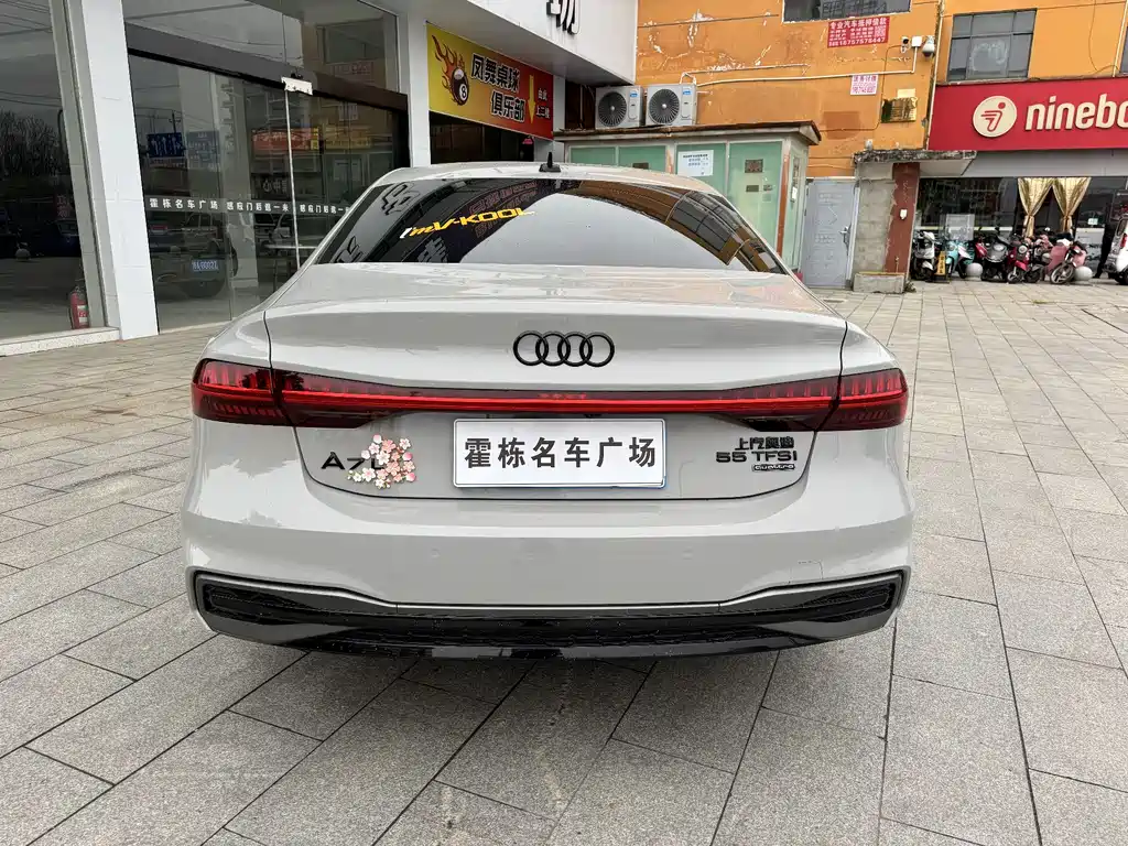 Audi A7L — фото 4