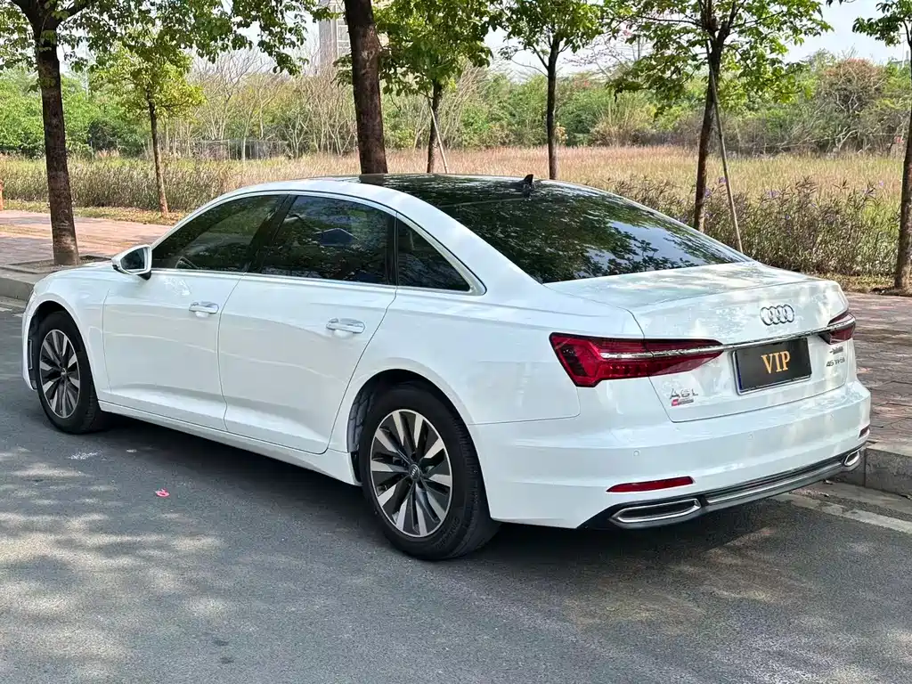 Audi A6L — фото 3