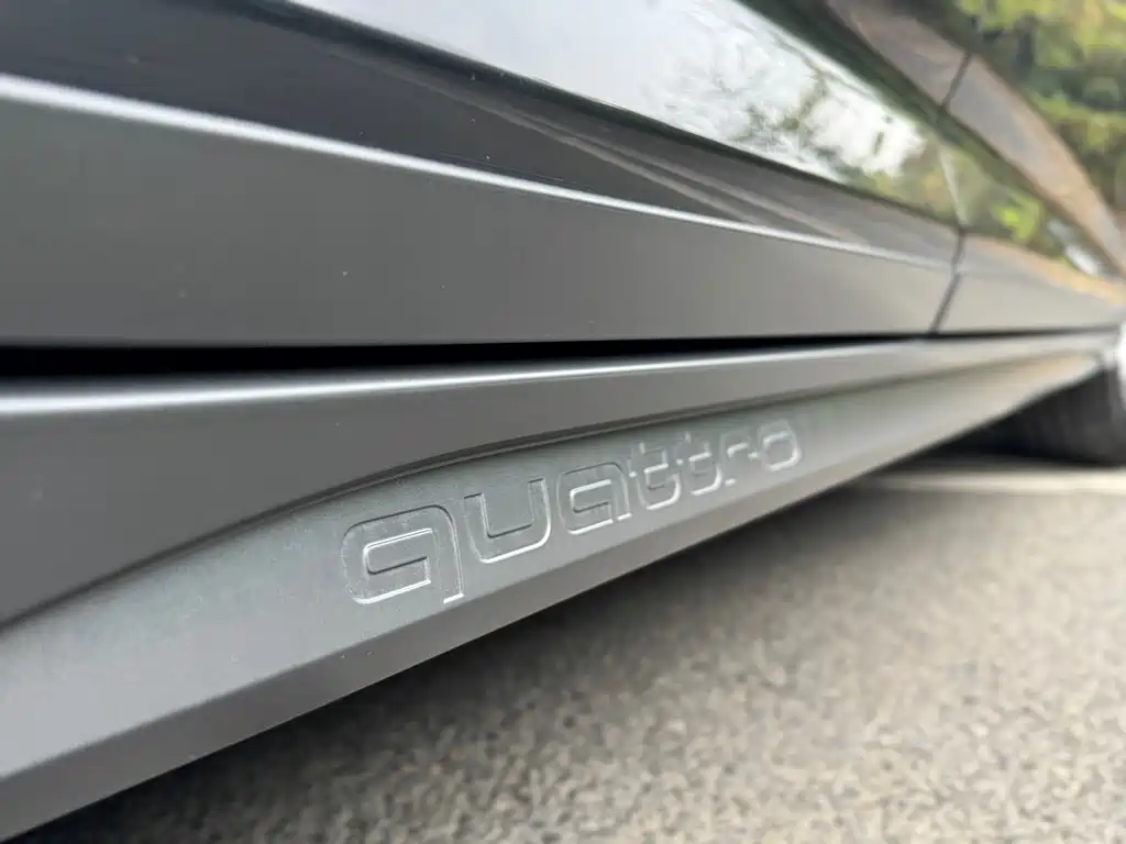Audi A6 (Import) — фото 21