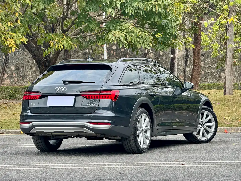 Audi A6 (Import) — фото 26