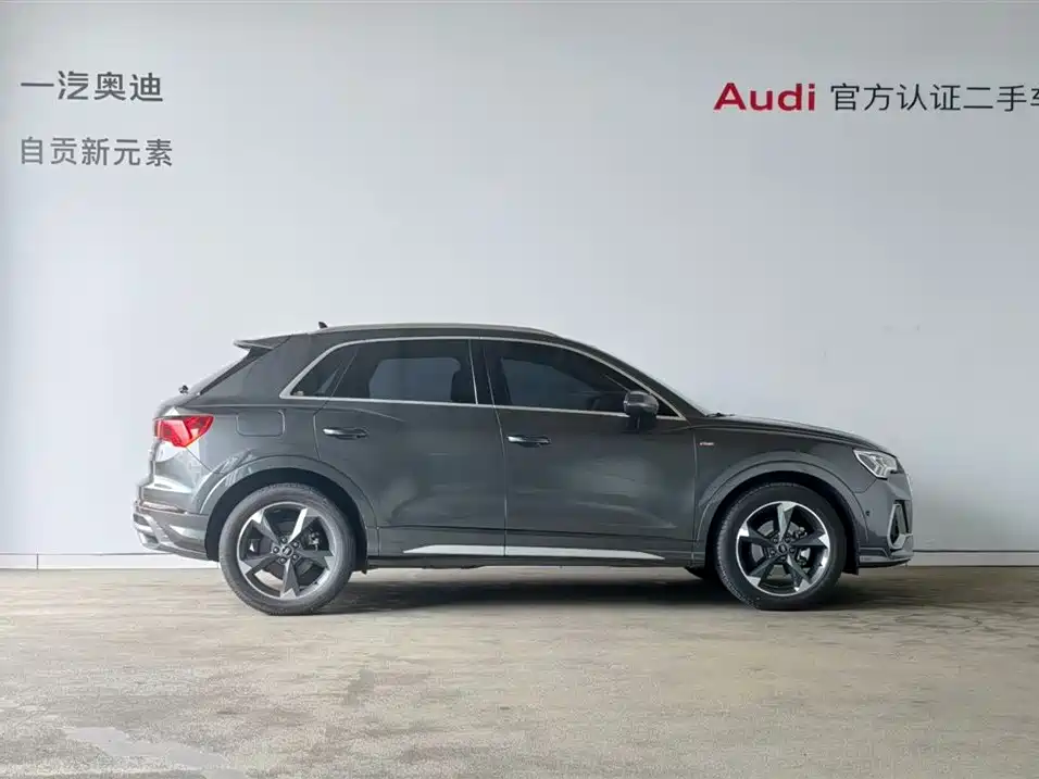 Audi Q3 — фото 2
